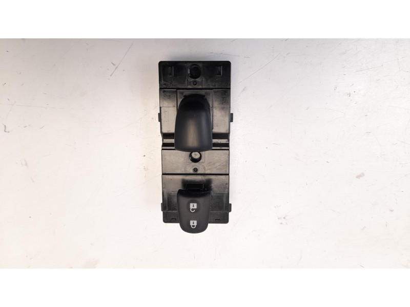 Recambio de mando elevalunas delantero derecho para nissan micra v (k14) 0.9 cat referencia OEM IAM 254114BA0A  