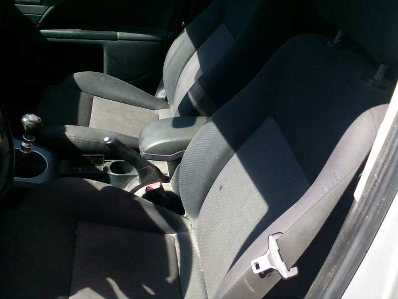 ford mondeo turnier (ge) del año 2001