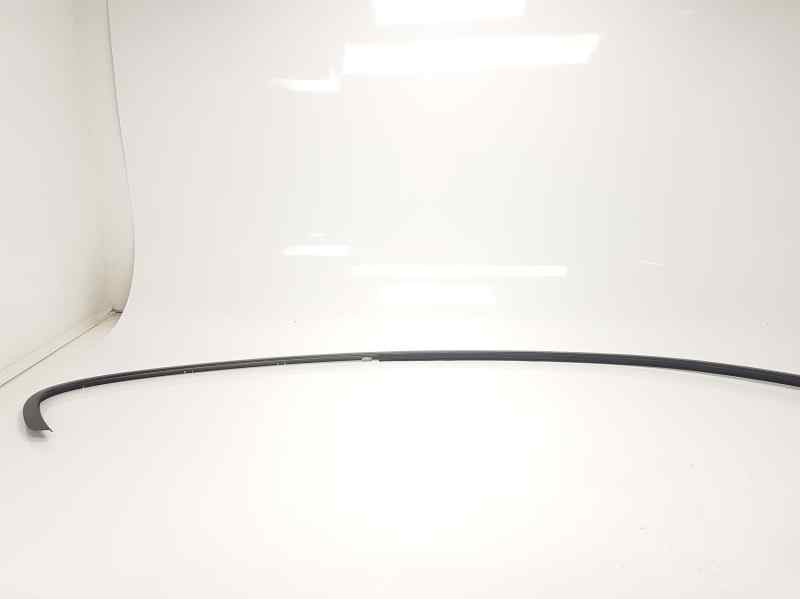 Recambio de moldura para bmw serie 1 berlina (e81/e87) 120d referencia OEM IAM   