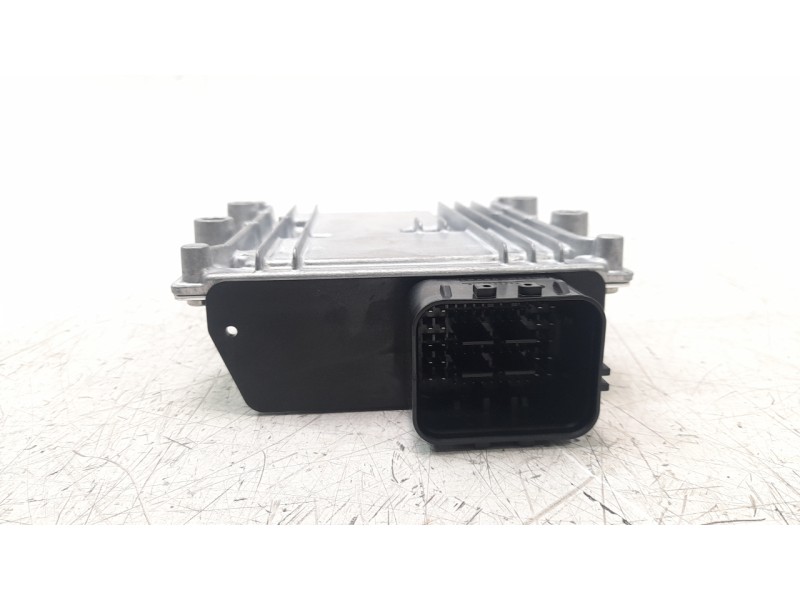 Recambio de modulo electronico para ssangyong rexton limited 4x4 referencia OEM IAM 95440T47GB4  