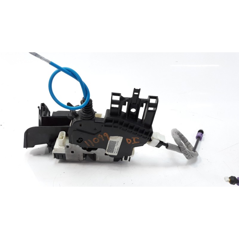 Recambio de cerradura puerta delantera izquierda para mercedes-benz clase a (w176) 1.5 cdi cat referencia OEM IAM 1667200135  