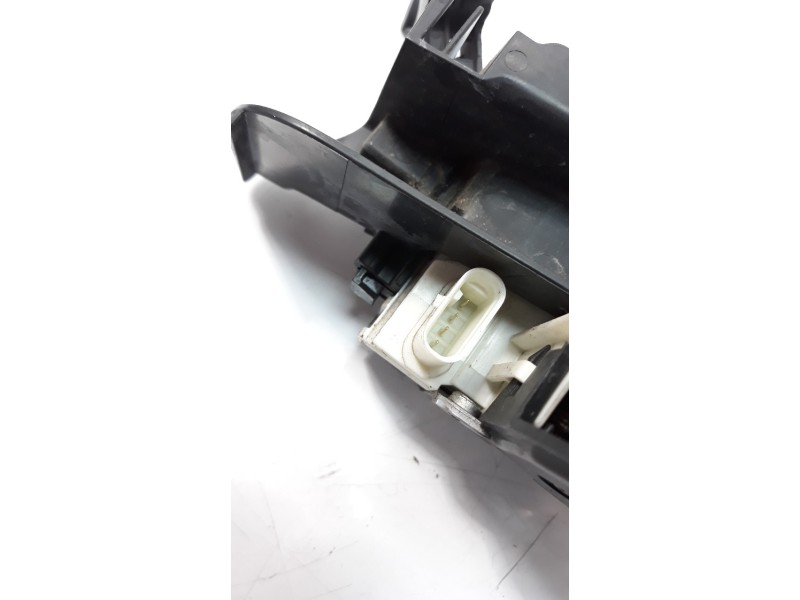 Recambio de cerradura puerta delantera izquierda para mercedes-benz clase a (w176) 1.5 cdi cat referencia OEM IAM 1667200135  
