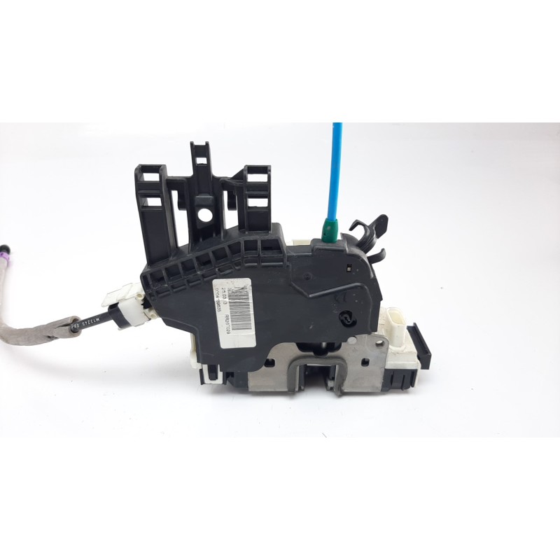 Recambio de cerradura puerta trasera derecha para mercedes-benz clase a (w176) 1.5 cdi cat referencia OEM IAM A2047302835  