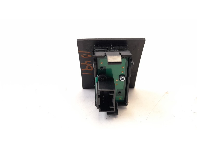 Recambio de interruptor para nissan pulsar (c13) acenta referencia OEM IAM 250203ZL0A  