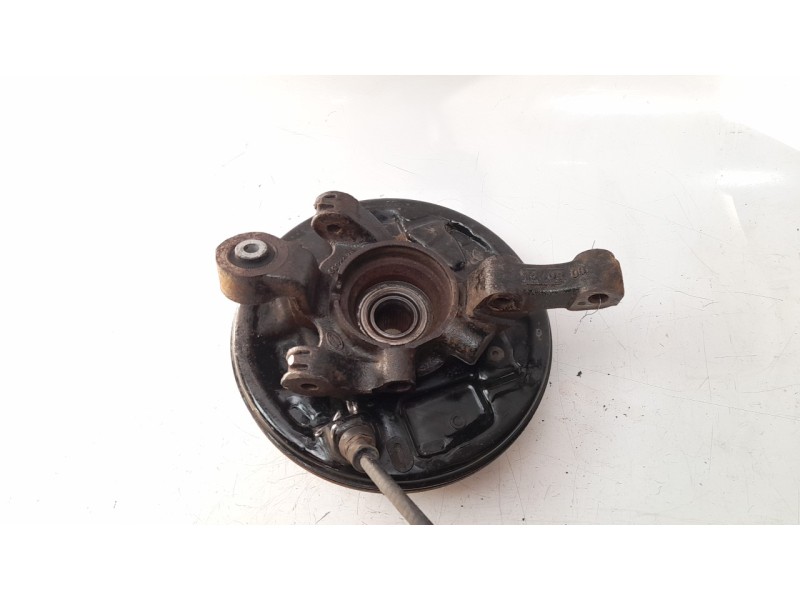 Recambio de mangueta trasera izquierda para land rover freelander (ln) 1.8 cat referencia OEM IAM RLH101331  