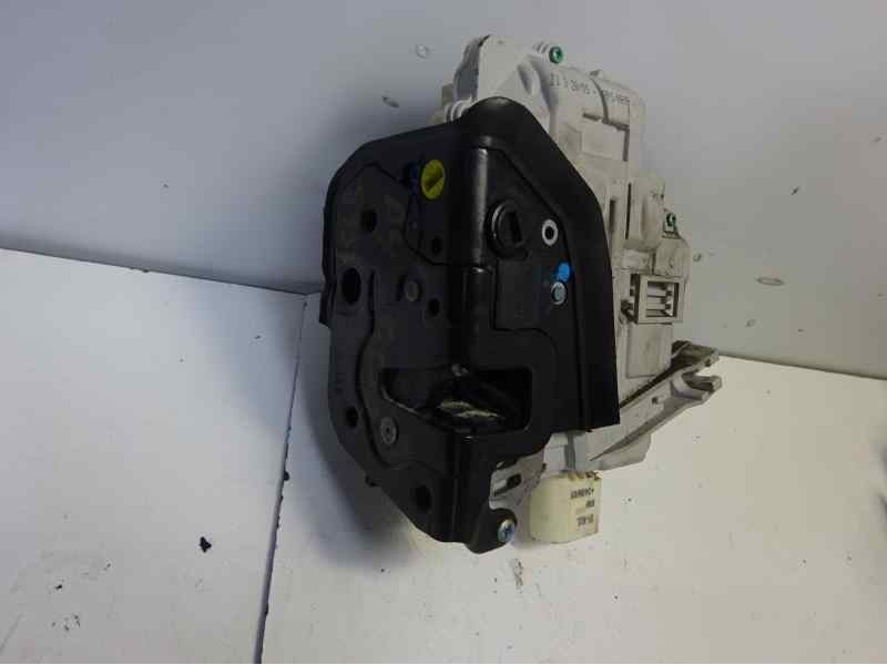 Recambio de cerradura puerta trasera izquierda para audi a4 avant (8e) 1.9 tdi referencia OEM IAM 8E0839015AA  