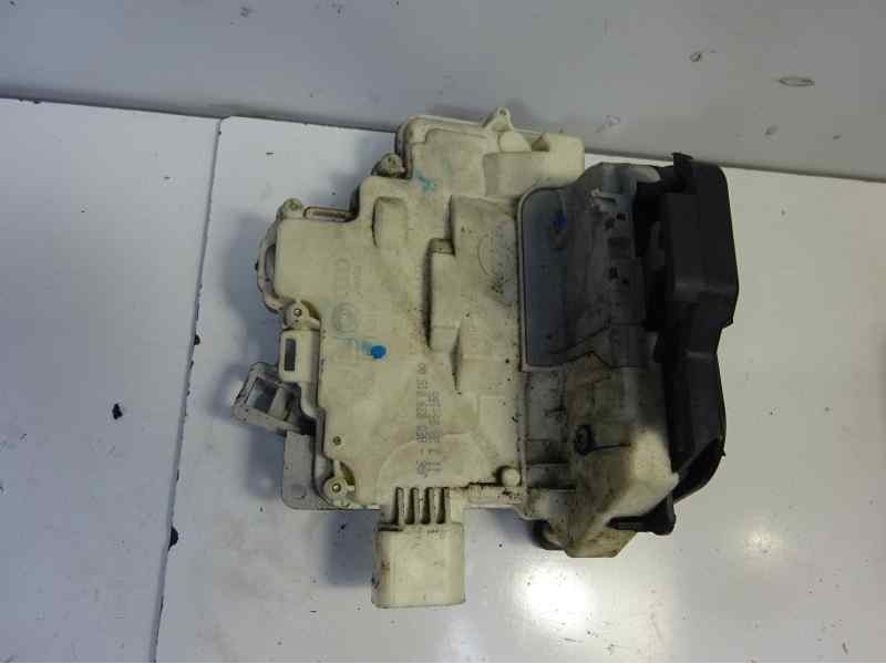 Recambio de cerradura puerta trasera izquierda para audi a4 avant (8e) 1.9 tdi referencia OEM IAM 8E0839015AA  