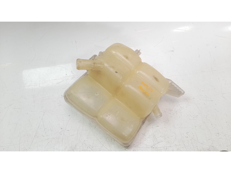 Recambio de deposito expansion para ford focus lim. (cb8) edition referencia OEM IAM 8V618K218DE  
