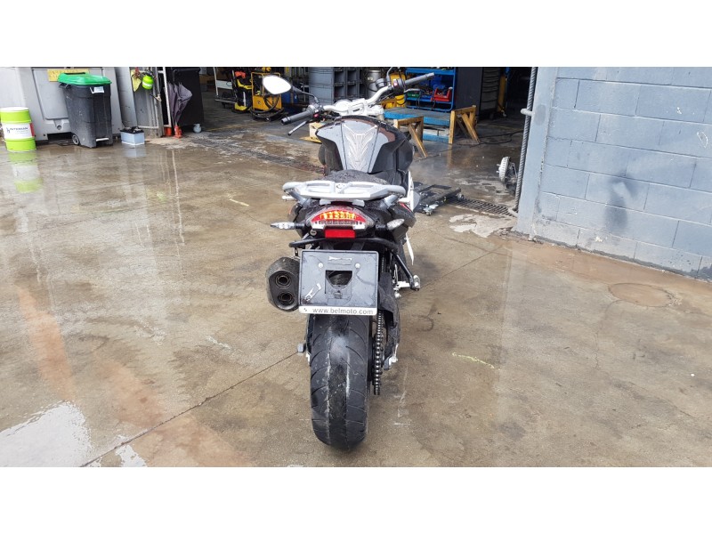 bmw f 800 r del año 2018