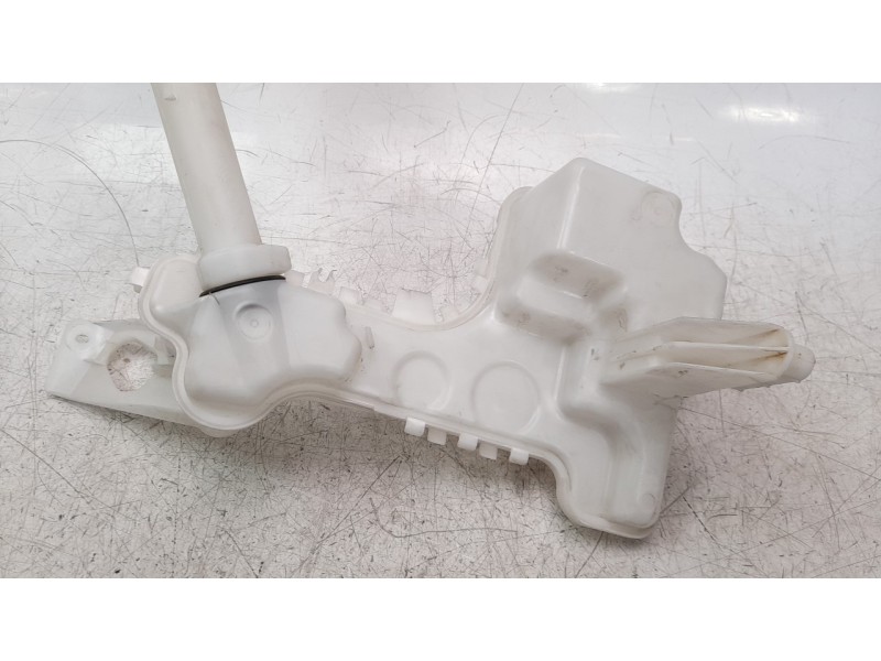 Recambio de deposito limpia para renault captur ii 1.0 tce referencia OEM IAM 289100307R  