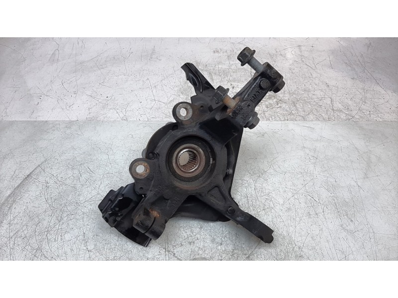 Recambio de mangueta delantera derecha para fiat 500 l (330) 1.3 16v jtd cat referencia OEM IAM 55700935  