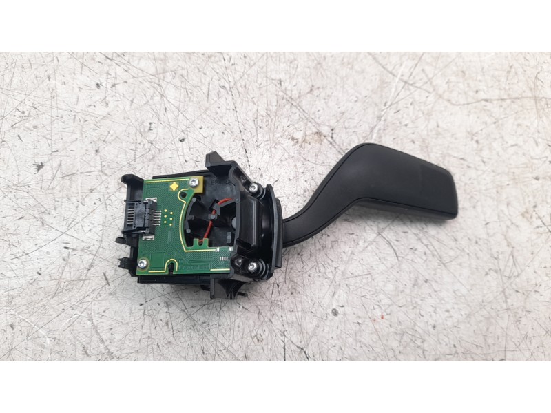 Recambio de mando intermitentes para ford ecosport (cr6) trend referencia OEM IAM H1BT13335AA  