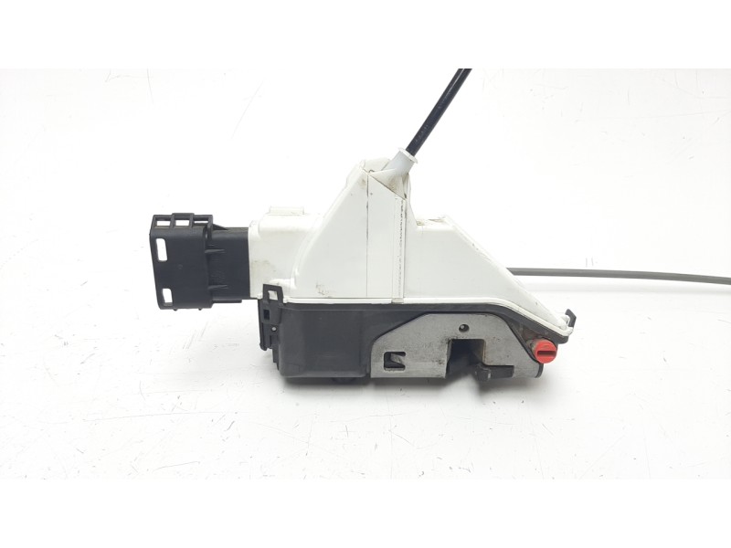 Recambio de cerradura puerta delantera derecha para citroen c4 cactus 1.2 12v e-vti referencia OEM IAM 9819038480  