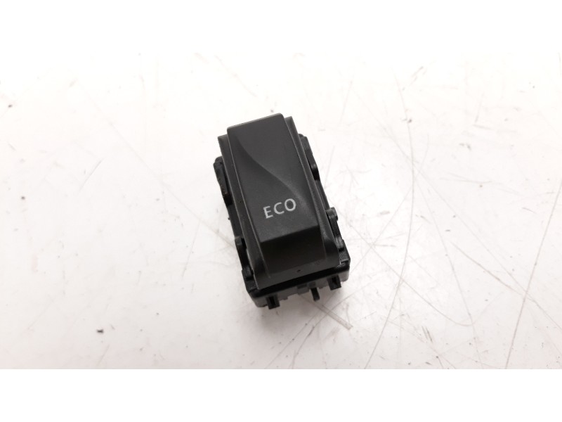 Recambio de interruptor para dacia sandero 0.9 tce cat referencia OEM IAM 251B49602R  