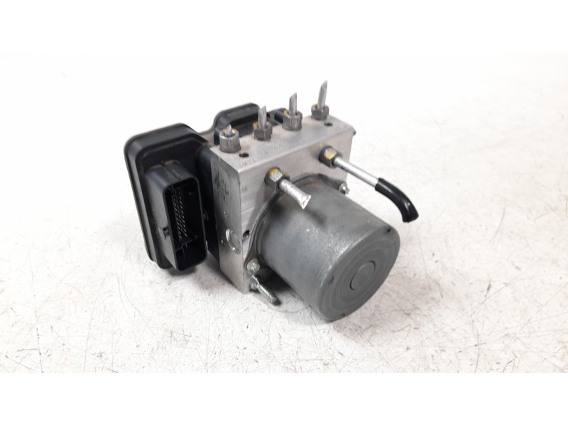 Recambio de abs para renault clio v 1.5 blue dci diesel fap referencia OEM IAM 476601675R  