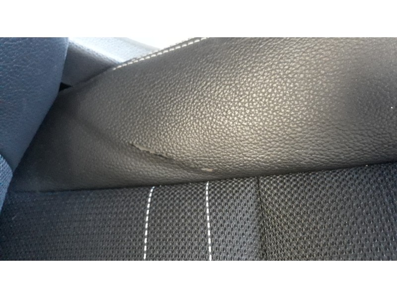 Recambio de juego asientos completo para mercedes-benz clase a (w176) 1.5 cdi cat referencia OEM IAM A2469102303  