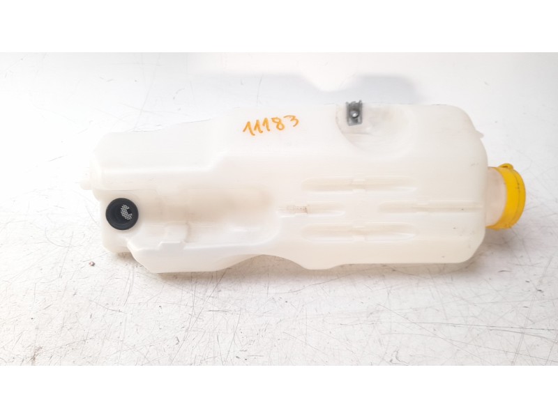 Recambio de deposito limpia para smart fortwo cabrio referencia OEM IAM A4538603300  