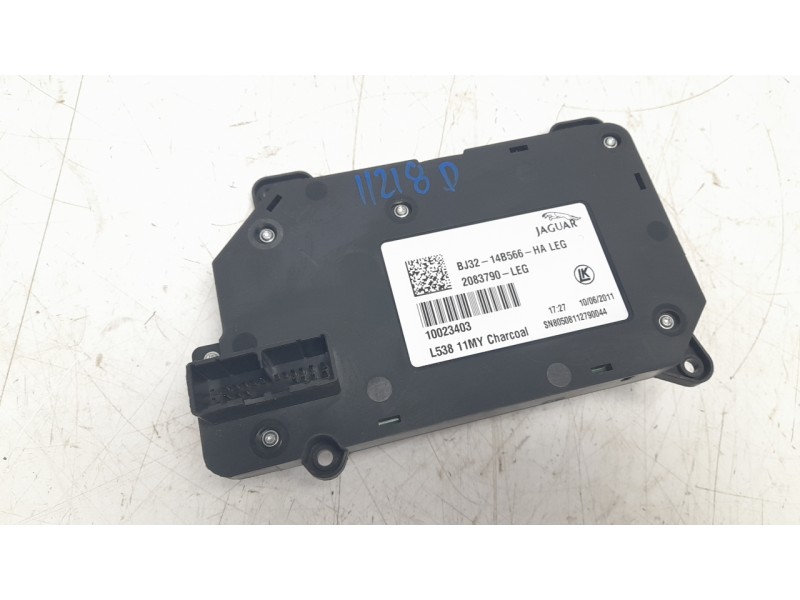 Recambio de mando asiento delantero derecho para land rover evoque 2.0 turbo cat referencia OEM IAM BJ3214B566HA  