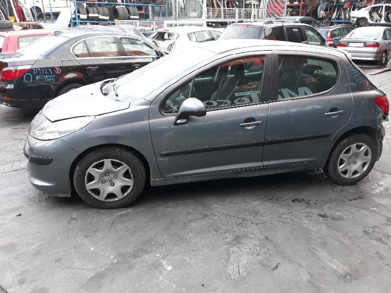 peugeot 207 del año 2007