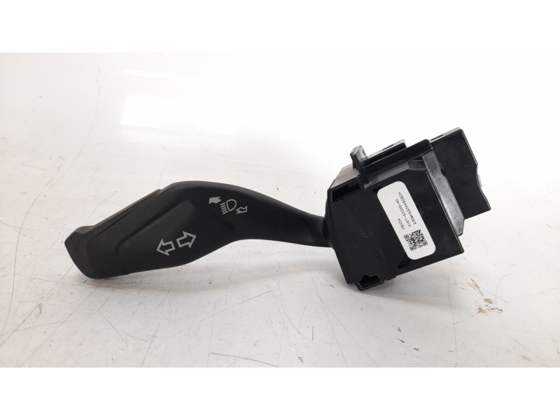Recambio de mando intermitentes para ford focus lim. (cb8) edition referencia OEM IAM AV6T13335AD  
