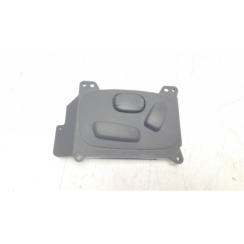Recambio de mando asiento delantero izquierdo para land rover evoque 2.0 turbo cat referencia OEM IAM BJ3214B566AA  
