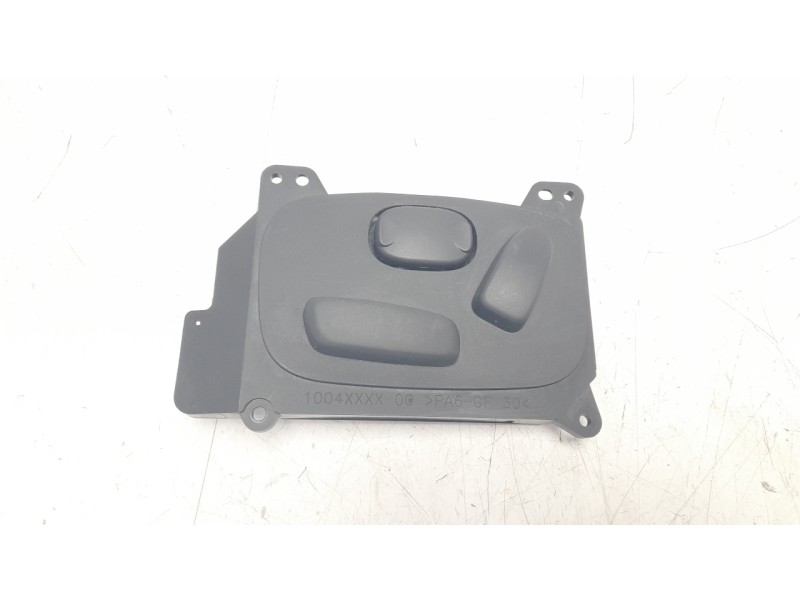 Recambio de mando asiento delantero izquierdo para land rover evoque 2.0 turbo cat referencia OEM IAM BJ3214B566AA  
