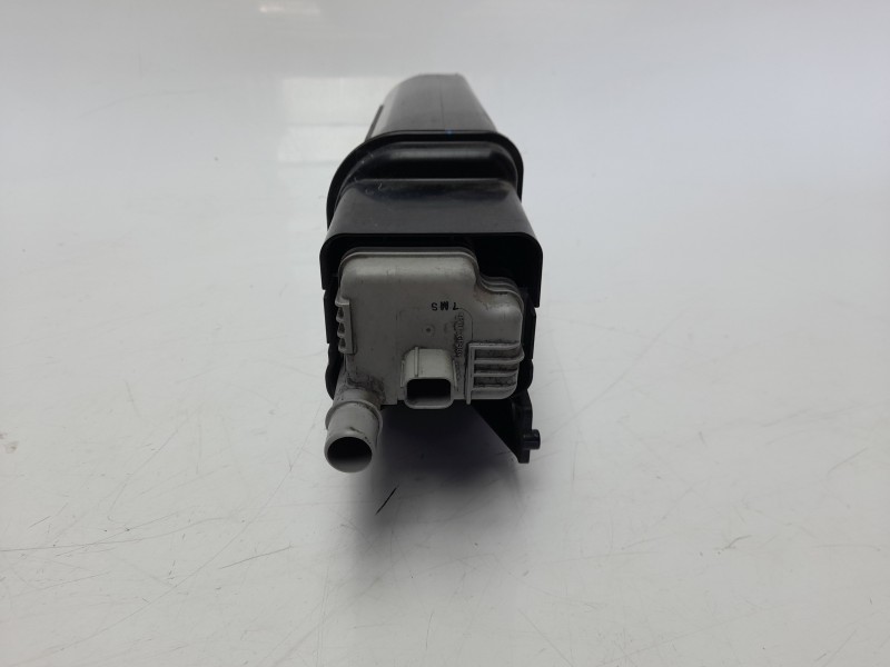 Recambio de filtro carbono activo para toyota c-hr hybrid advance referencia OEM IAM 7774010150  