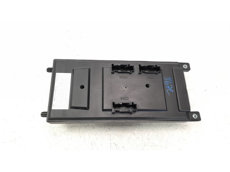 Recambio de caja reles / fusibles para land rover evoque 2.0 turbo cat referencia OEM IAM BJ3214F041AC  