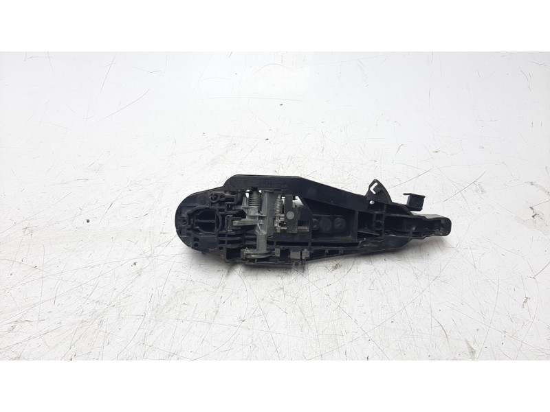 Recambio de maneta exterior delantera derecha para citroen c4 cactus 1.2 12v e-vti referencia OEM IAM 980297821T  