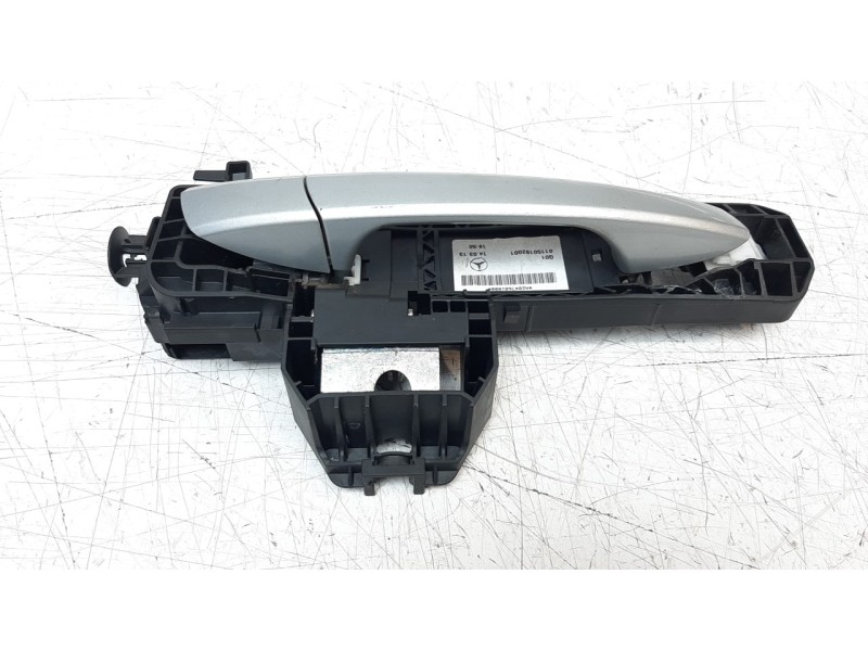 Recambio de maneta exterior delantera derecha para mercedes-benz clase a (w176) 1.5 cdi cat referencia OEM IAM A2047600270  