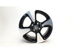 Recambio de llanta para smart fortwo cabrio referencia OEM IAM 4534015801  