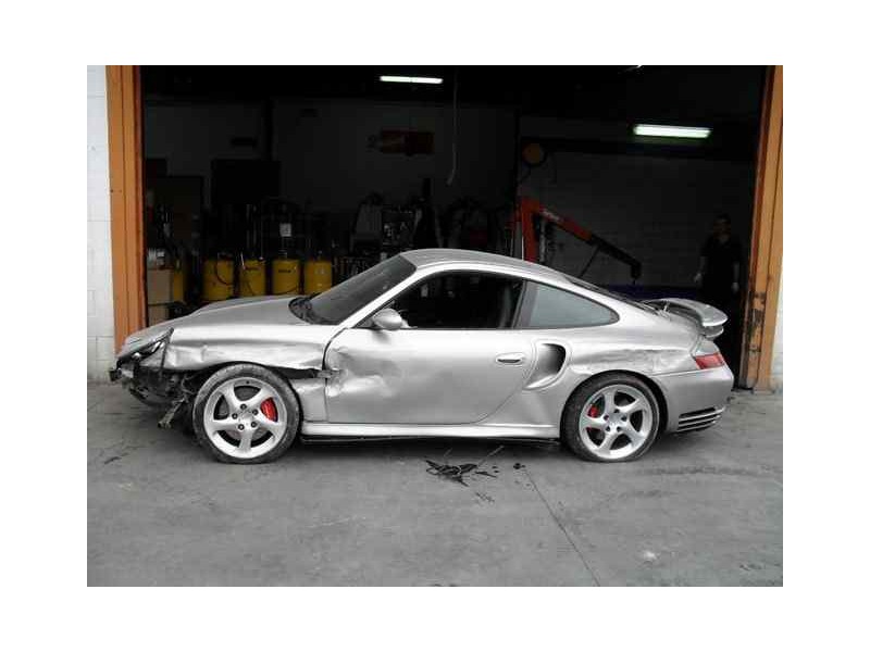 porsche 911 (typ 996) del año 2002
