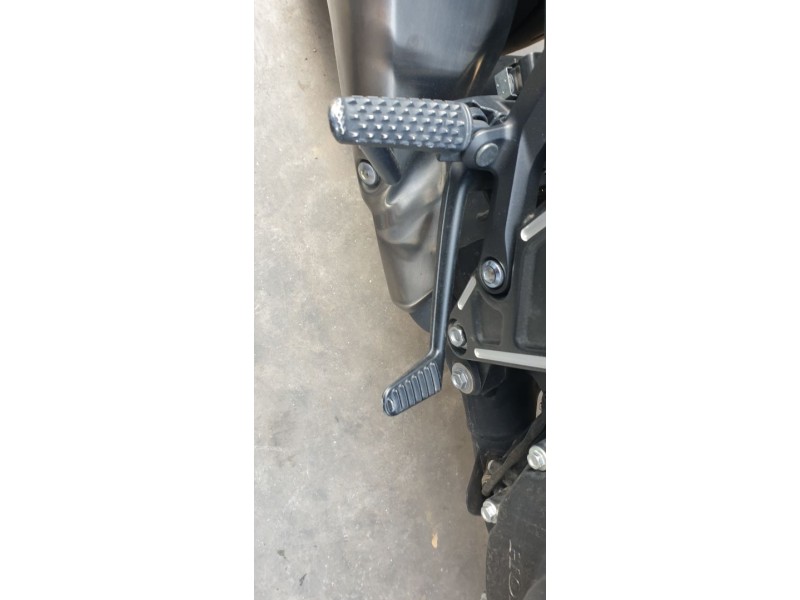 Recambio de pedal freno para honda cb1000 r cb 1000r referencia OEM IAM 46500MKJE60  
