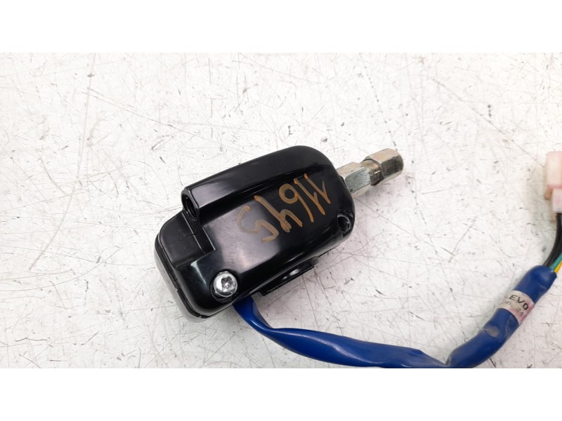 Recambio de piña luces derecha para kymco agility 50/125 referencia OEM IAM 3515ALGB5EV0  