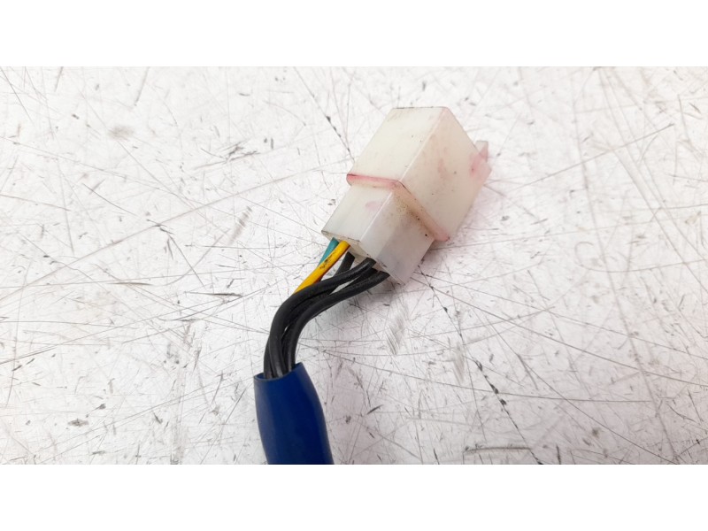 Recambio de piña luces derecha para kymco agility 50/125 referencia OEM IAM 3515ALGB5EV0  