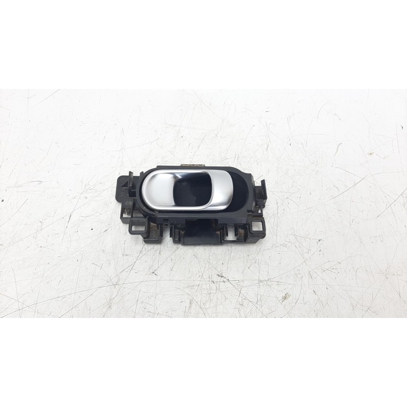 Recambio de maneta interior delantera izquierda para citroen c4 cactus 1.2 12v e-vti referencia OEM IAM 98012886VV  