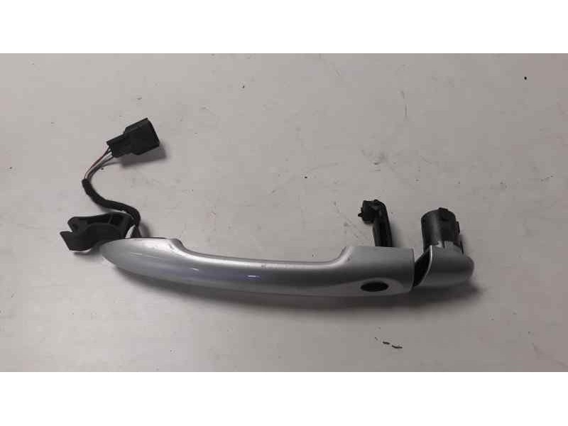 Recambio de maneta exterior delantera derecha para renault captur zen referencia OEM IAM   