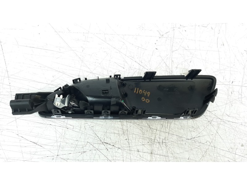 Recambio de maneta interior delantera derecha para mercedes-benz clase a (w176) 1.5 cdi cat referencia OEM IAM A2467201248  