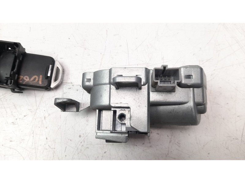 Recambio de conmutador de arranque para volvo v40 1.6 diesel cat referencia OEM IAM AH4N15607AE  