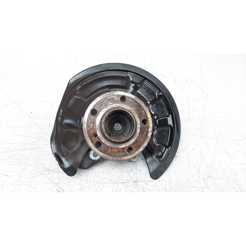 Recambio de mangueta trasera derecha para mercedes-benz clase a (w176) 1.5 cdi cat referencia OEM IAM A2460306  