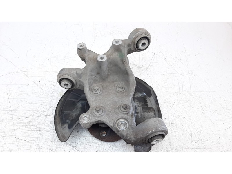Recambio de mangueta trasera derecha para mercedes-benz clase a (w176) 1.5 cdi cat referencia OEM IAM A2460306  