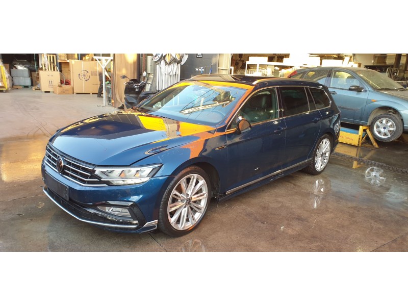volkswagen passat variant (cb5) del año 2021
