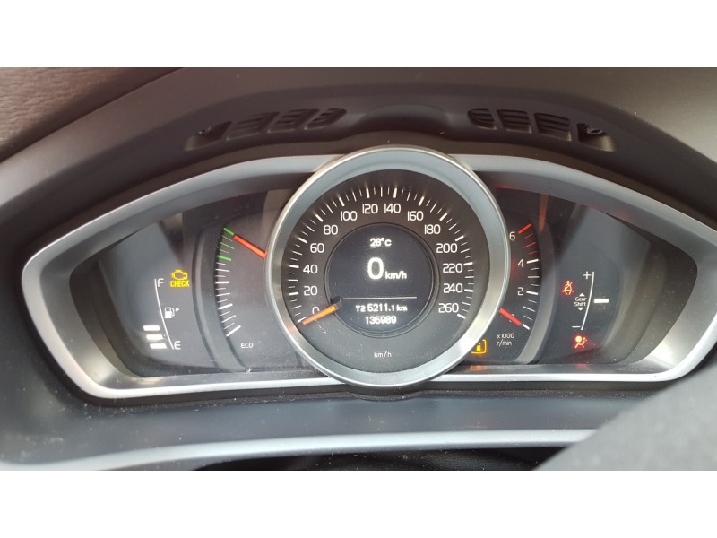 Recambio de cuadro instrumentos para volvo v40 1.6 diesel cat referencia OEM IAM 31394171  