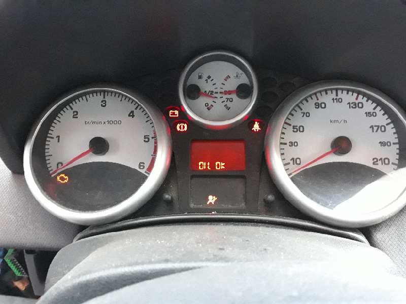 peugeot 207 del año 2007