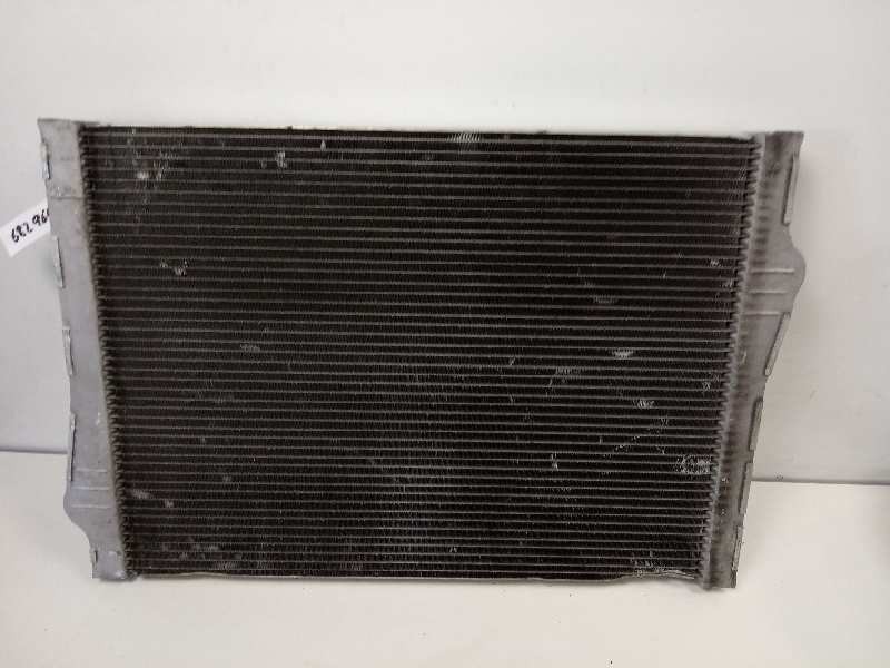 Recambio de radiador agua para bmw x5 (e70) xdrive30d referencia OEM IAM 17117533472 58467 