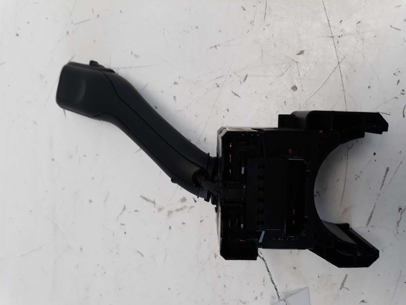 Recambio de mando limpia para volkswagen golf iv berlina (1j1) conceptline referencia OEM IAM 4B0953503F  