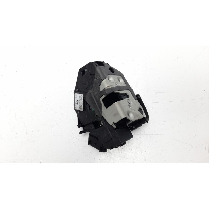 Recambio de cerradura puerta delantera derecha para ford focus lim. 1.0 ecoboost cat referencia OEM IAM BM5AA21812BH  