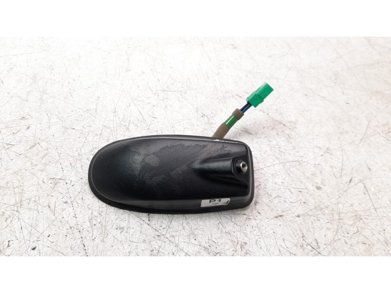 Recambio de antena para kia stonic (ybcuv) 1.0 tgdi cat referencia OEM IAM 96200H8110  