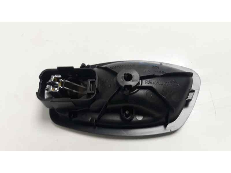 Recambio de maneta interior trasera derecha para renault captur zen referencia OEM IAM 806700005R  