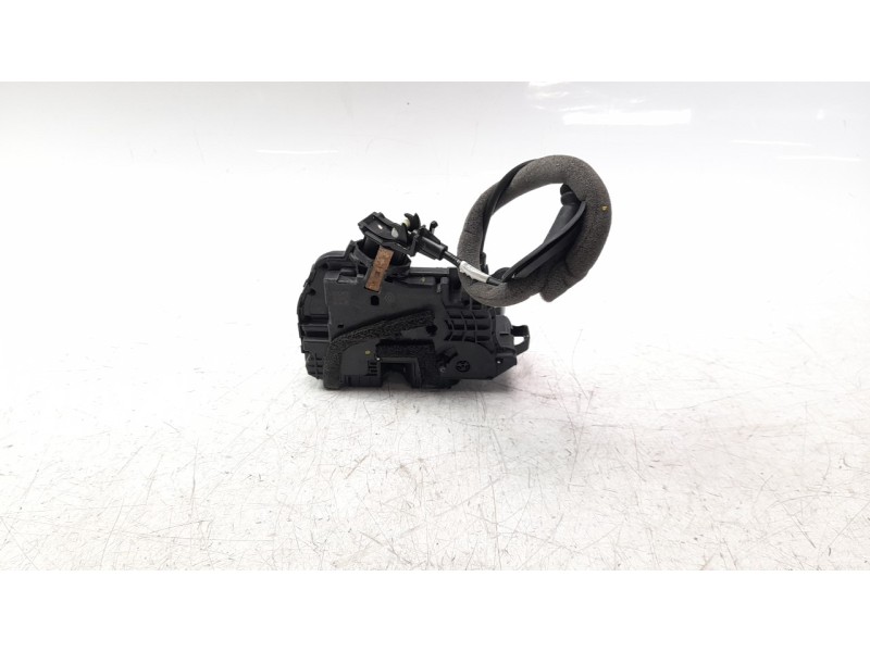Recambio de cerradura puerta trasera izquierda para renault clio v 1.5 blue dci diesel fap referencia OEM IAM 825039554R  